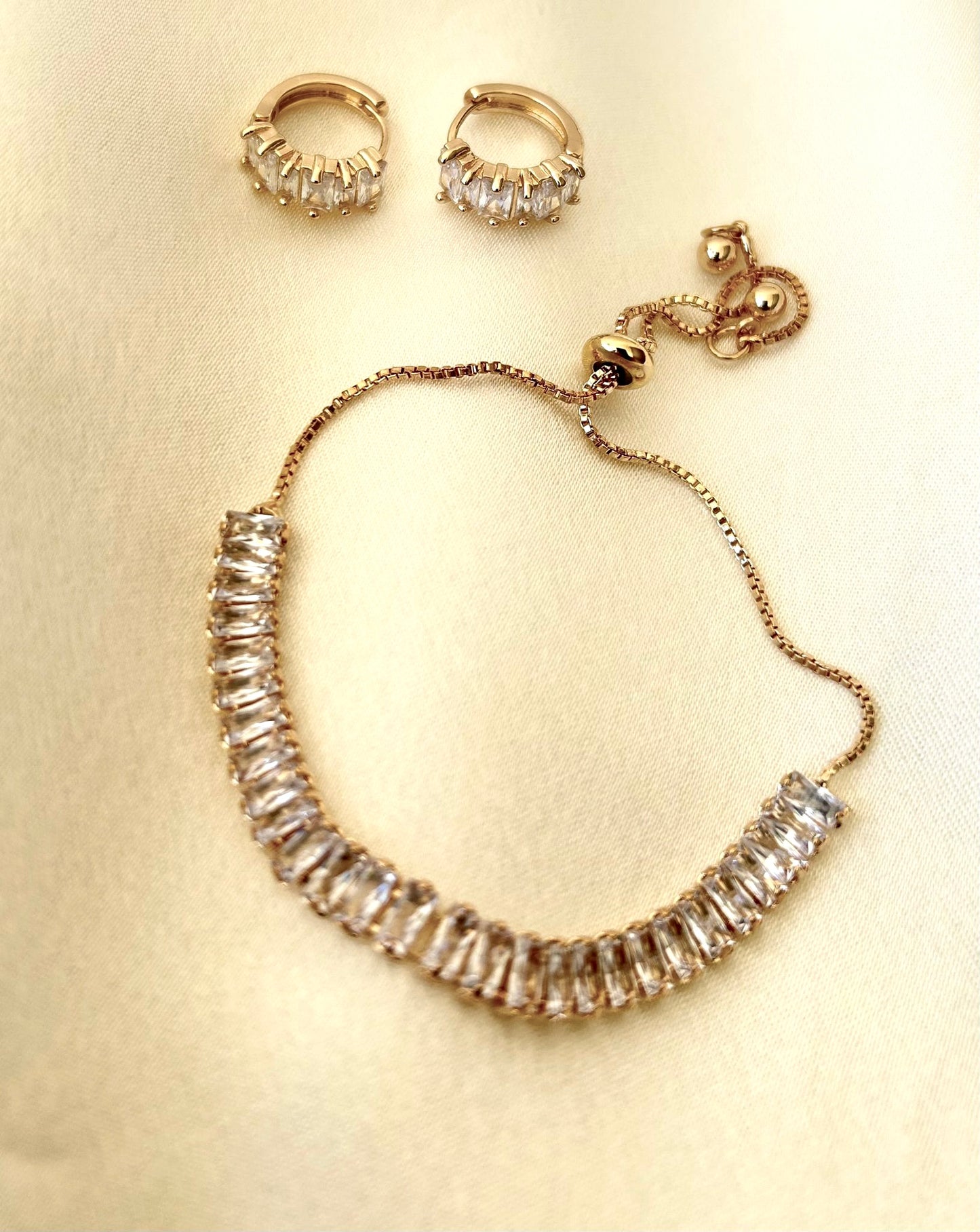 Lyla Bracelet and Earrings Set