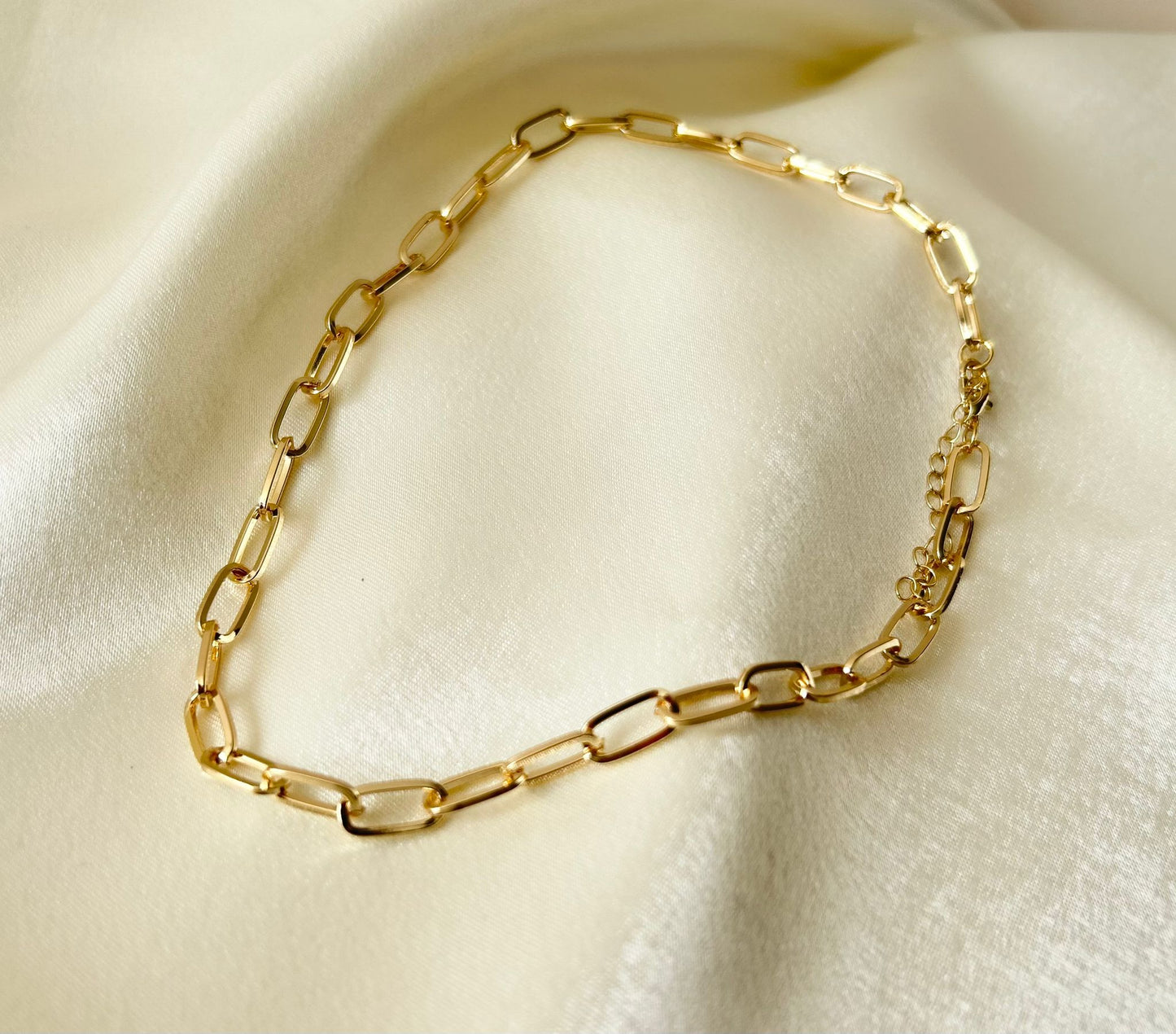 Valencia Gold Chain Necklace
